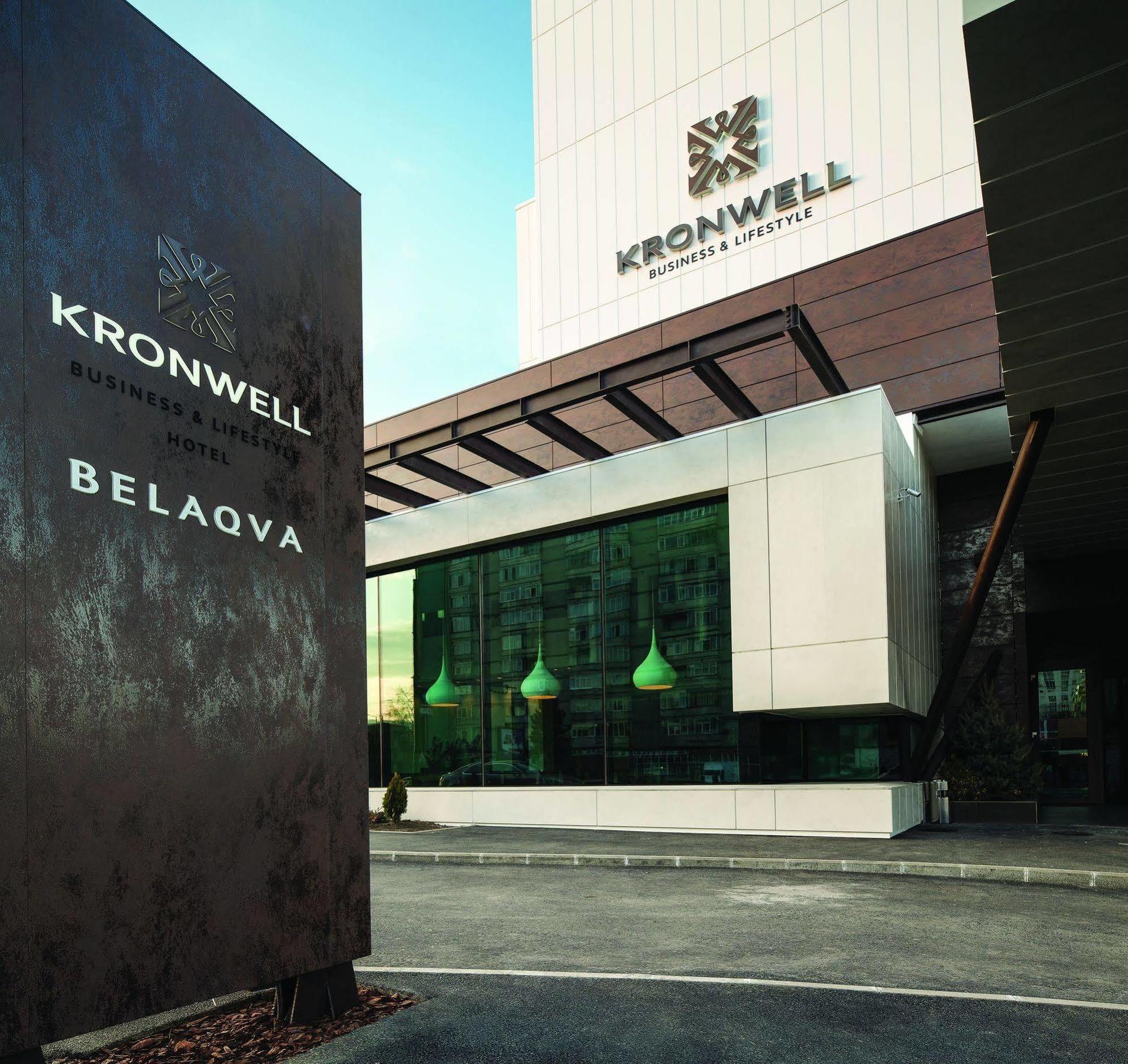 Kronwell Brasov Hotel Exterior foto
